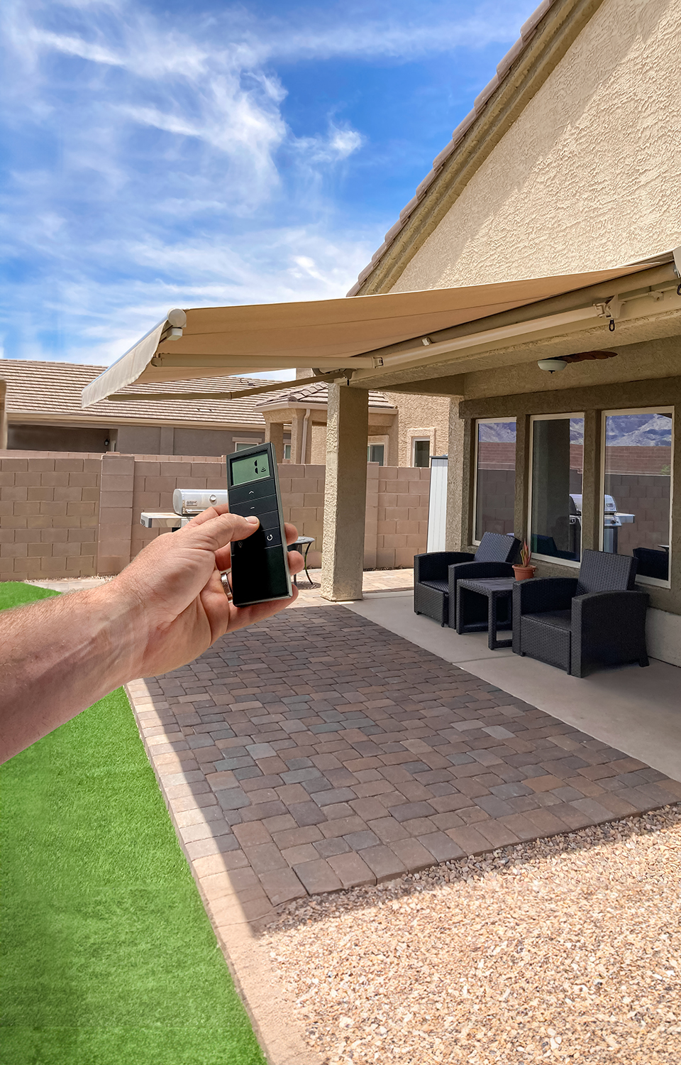 awning-remote Motor - Options - Houston Retractable Awnings Sales and Installation - Earth Ideas