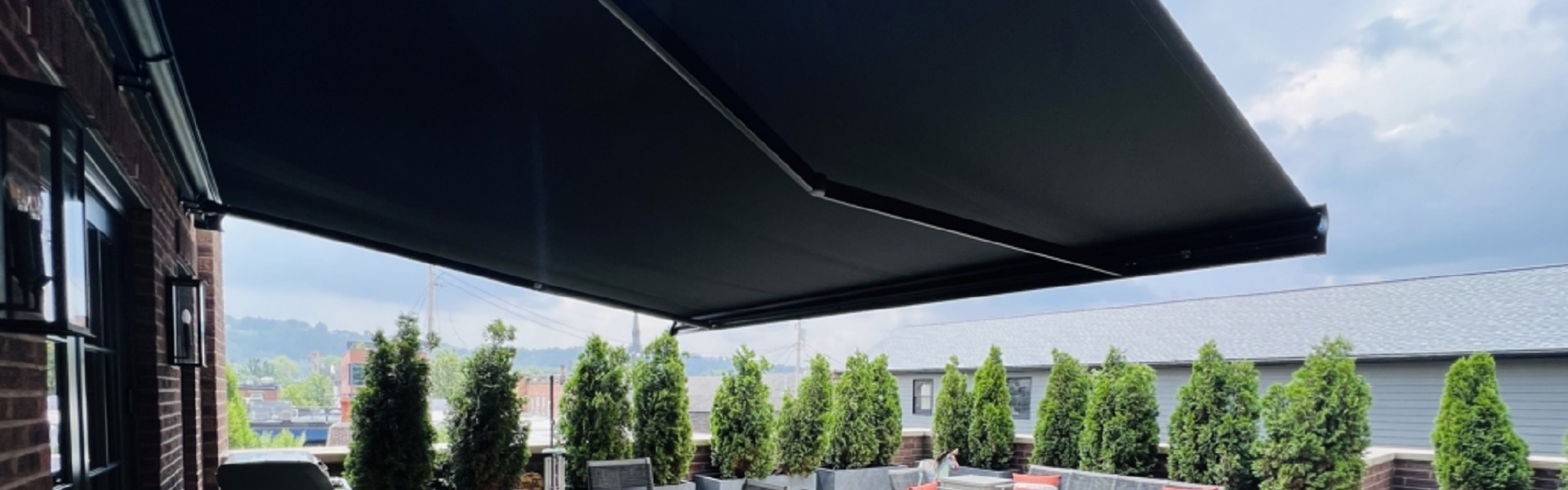 Houston Retractable Awnings - Retractable Awnings On Sale - Sunscreens On Sale - Earth Ideas